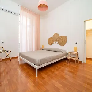 Casa Blin Dimora A Chiaia Naples